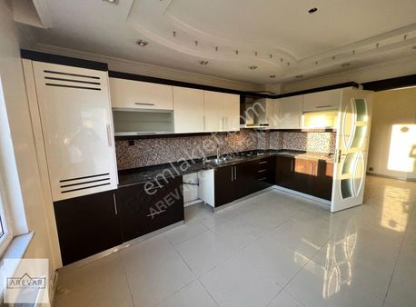 Coşkun İbili'den Satılık 4+1 Daire