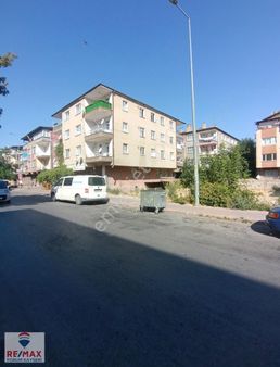 Fevzi Çakmak Mimarsinan Mahallesınden Ara Kat Daire