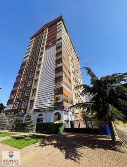 Yıldırımbeyazıt Mah. Satılık 4+1 Daire