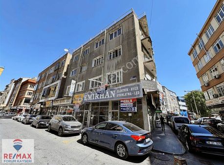 Kayseri Merkezde Bankalar Caddesi Yakının'da Kiralık Dükkan