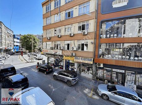 Kayseri Merkezde Bankalar Caddesinin Yakının'da Kiralık Ofis