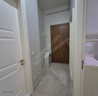 Yüksek Tavan Gerçek Loft Daire