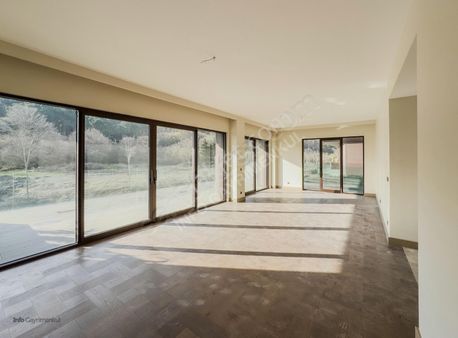 İnfo'dan Prive Kemer' De Teraslı Ve Geniş Bahçeli 4.5+1