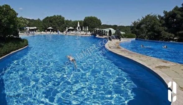 Kemer Country Ana Fazda 5+2+2 Müstakil Havuzlu Villa