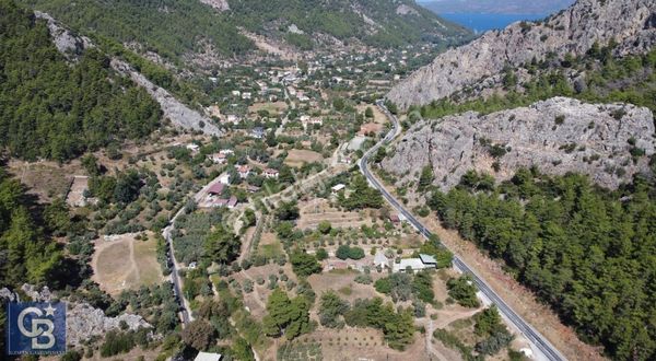 Marmaris Turgut Köyü Ana Yola Cepheli Satılık Tarla