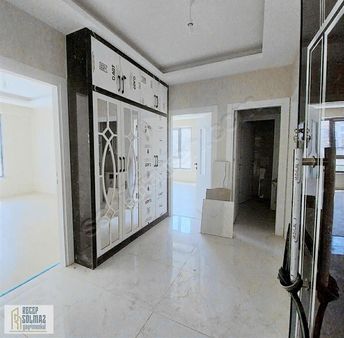 Uluğbey Mah.satılık Ultra Lüx Ara Kat 3+1 Daireler