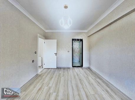 Çözüm'den Fırsat Sıfır 2+0 Full Yapılı Ön Cephe Balkonlu Daire.