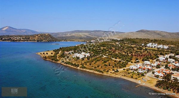 Çeşme'de Denize Sıfır 14 Odalı Özel Bir Malikane Rezerve'den