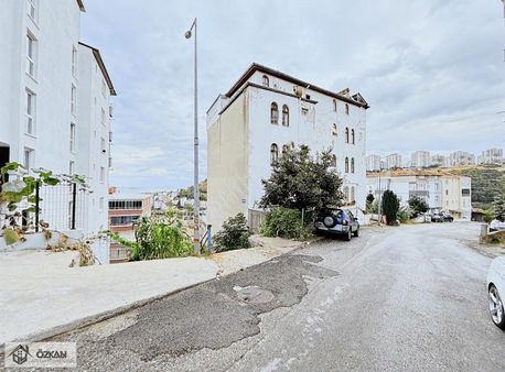 Atakumda Panoramik Deniz Manzaralı 2+1 Daire