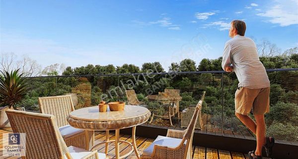 Çekmeköy Orman Manzaralı Evorman Site 4,5+1 Satılık Çatı Dubleks