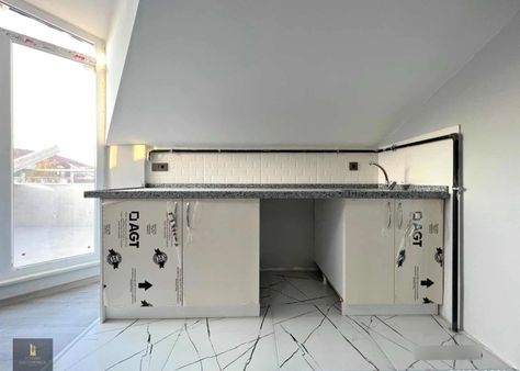 Tokgöz'den Belediye Yakını Sıfır Binada Geniş 3+2 Dubleks Daire