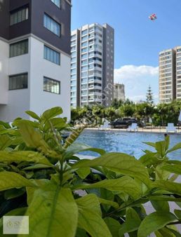 Snş'den Forum Civarı Lüks Havuzlu-kısmen Eşyalı 1+1 Daire