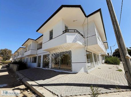 Kökkaya'dan İsabeyde Villa Konseptte Satılık 3+1 Daire
