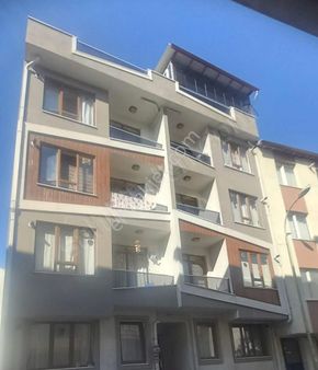 Odak'tan İki Oda Ayrı,bakımlı,arakat,balkonlu, Yeni Eşyalı Daire