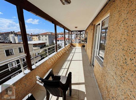 Osmangazi Mah Anacaddeye Yakın 140 M2 2+1 Satılık Daire