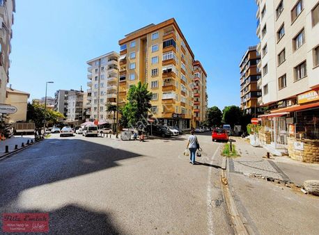 Geniş Metrajlı Kullanışlı Nezih Sokakta Merkezi Lokasyonda