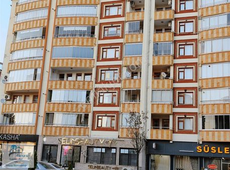 Sürsürü Mah Yaşamkent Sitesinde Kiralık 4+1 Ara Kat Daire