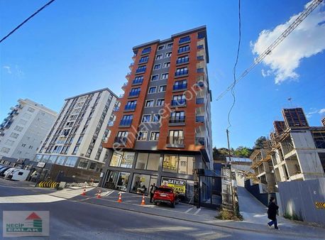 Necip Emlaktan Cadde Üzeri Dublex Satılık Daire