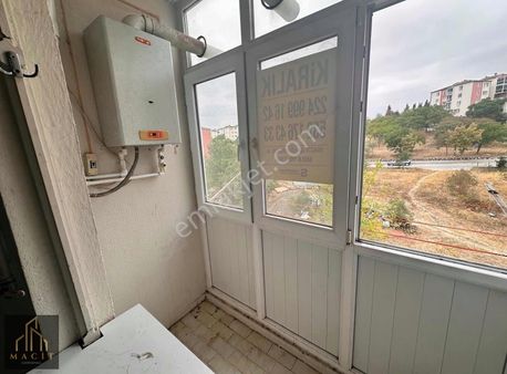 Macit'den Göçmen Konutlarında 2+1 Eşyasız Kiralık Daire