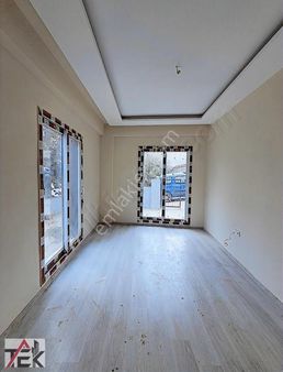 Bornova Merkeze Yürüme Mesafesinde Kızılay Da 2+1 Kapalı Mutfak