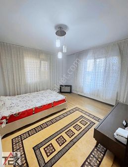 Çandarlı'da Denize Yürüme Mesafesinde Satılık 3+1 Bahçeli Daire