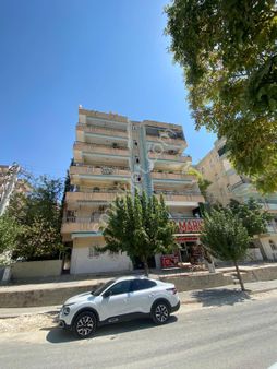 Yavuz Emlak Tan Satılık Daire Arakat Karaköprü Çankaya Mah Abdullah Gül Parkı Arkasi