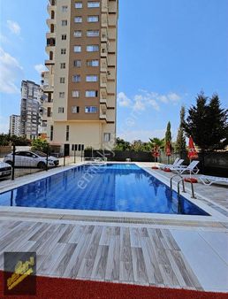 Gültepe'de Bulvar Uzerı Çukurova Fırın Arkası 3+1 Kombı Ankastre