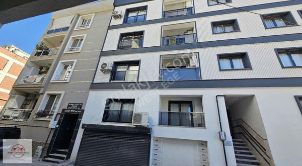 Şemıkler'de Ebeveyn Banyolu 2+1 Daıre