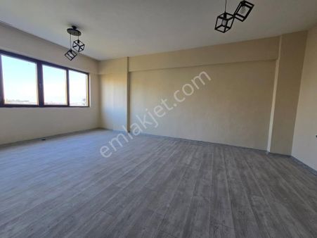 Nazilli🏡emlaktan-satılık Yeni Mahallede 3+1 Arakat Daire
