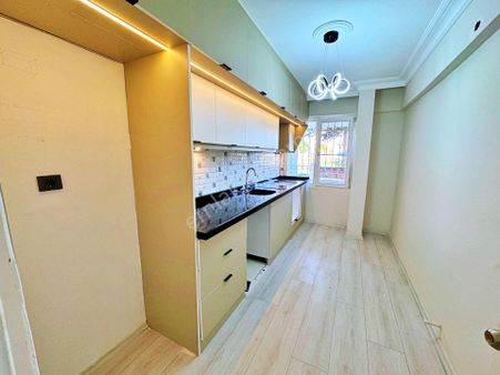 🌀gültaş Emlaktan Akçayda Ayrı Mutfak Bahçe Kullanımlı Lüks 1+1 Satılık Daire