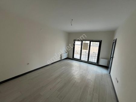 Akgedik Zeki Emlak'tan Satılık Sıfır 3.etap'da 3+1 Daire