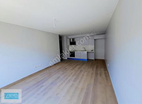 Nesrin Emlak'tan Pendik Siltaş Panoramada Ara Kat 2+1