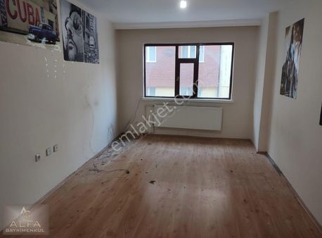 Bahçeli Evler Mh.ara Kat 90 M² 2+1 Satılık Daire