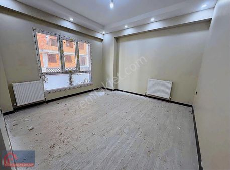 İstasyon Mahallesinde Butik Sitede Lüks 2+1