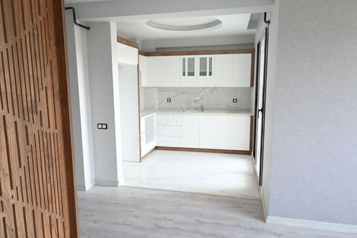 Üstünkent Emlak Site İçi 2+1 D.gazlı Havuzlu Kiralık Daire