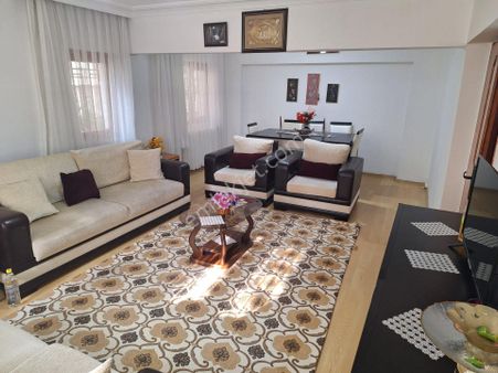 Turkuaz Gayrimenkulden Piyade Mah.de 2+1 Satılık Bahçekatı Daire