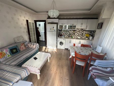 Didim Efeler Mahallesinde Satılık Geniş Balkonlu 2+1 Daire