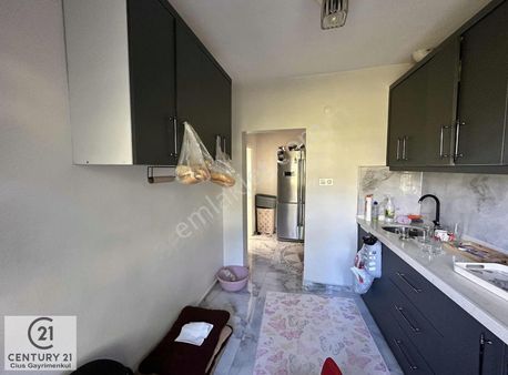 C21 Cius; Kapaklı Köyü Satılık 3 Katlı Müstakil Bina Ve Arsası