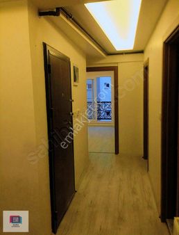 Buca Barış Mahallesi'nde 2+1 Kiralık Daire