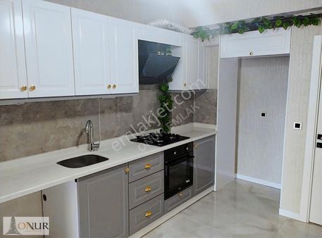 Onur Emlak Erenköy Mah. 2+1 Kiralık Daire