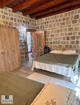 Joker:denize Sıfır Ayacağıbükünde İki Adet Satılık Taş Villa