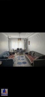 Zeynepkamil'de Satılık 3+1 Ara Kat Daire