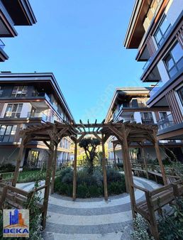 Beylerbeyi Aden Konakları'nda Sıfır 4+1 Dubleks Daire