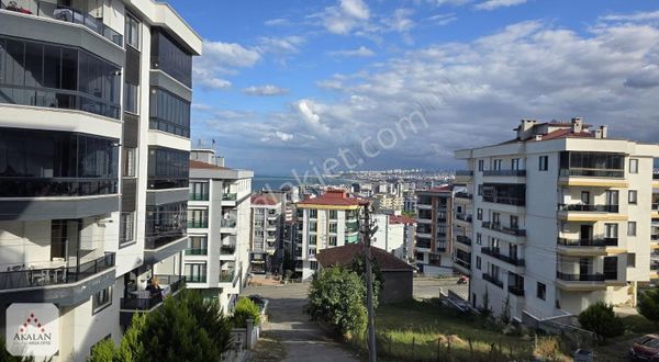 Atakum Körfezde Tramvaya 70 Metre Esyalı Satılık 1*1