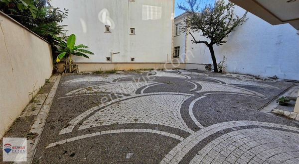 Çekmeköy Ekşioğlu Mahallesi Satılık Merkezi Konum 2+1 Daire