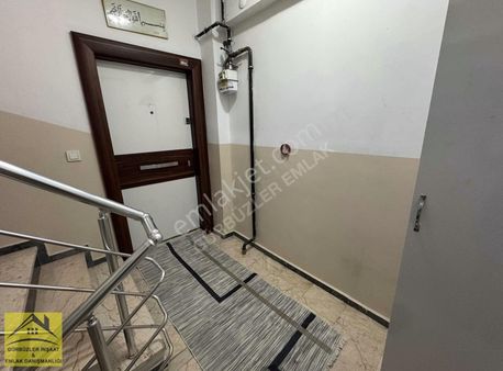 K.çekmece Atatürk Mah'de 7+1 Kullanım Alanı Geniş 200m² Dubleks