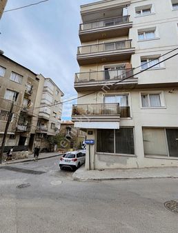 Bayraklı 2+1 Eşyalı Kiralık Daire