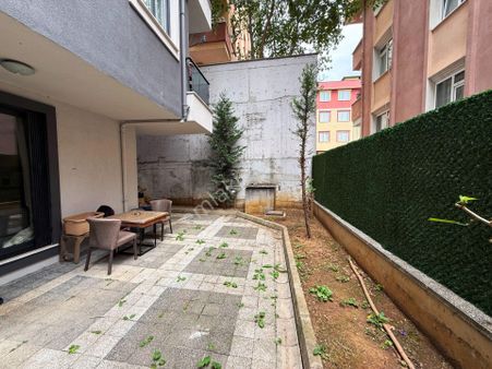 Finans Merkezi Yakını 6 Yıllık 65m2 Bahçeli Kombili Kiralık 1+1