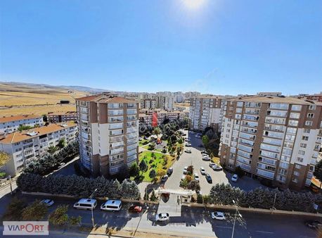 Etimesgut Oğuzlar Mah. Güvenlikli Site İçerisinde 4+1 Daire