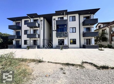 Sancak Emlak'tan Hastane Bölgesinde Kiralık 1+1 Daire